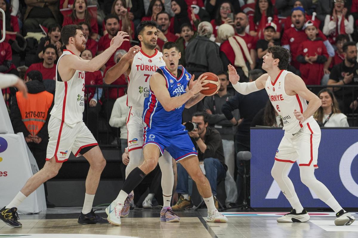 Košarkaška reprezentacija Srbije, Košarkaška reprezentacija Turske