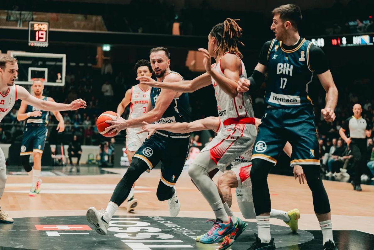 Košarkaška reprezentacija BiH, Košarkaška reprezentacija Švajcarske
