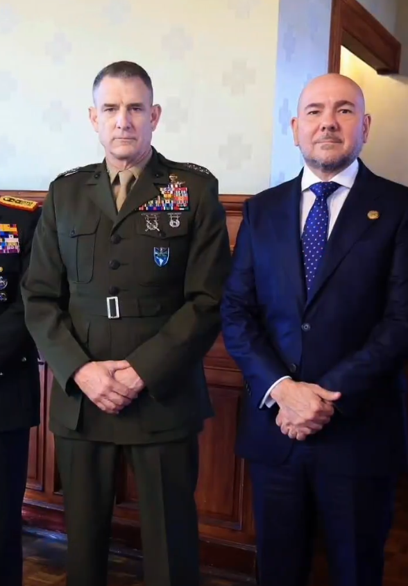 akcija Ekvadorske i američke vojne snage terorističa organizacija Ekvador (26).png