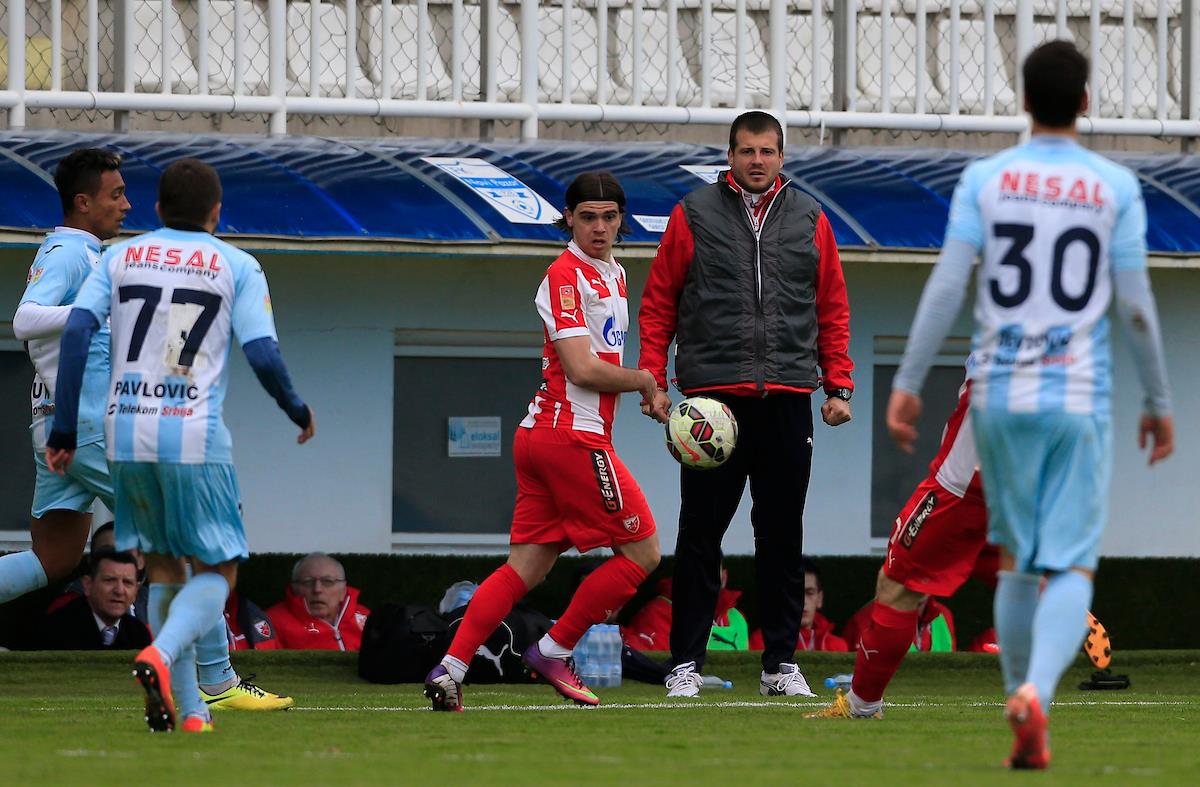 Nenad Lalatović na utakmici između Novog Pazara i Crvene zvezde (2:1) odigranoj 2015.