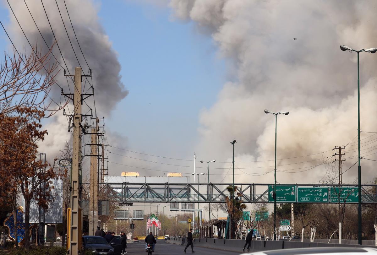 Teheran02 EPA Abedin Taherkenareh.jpg