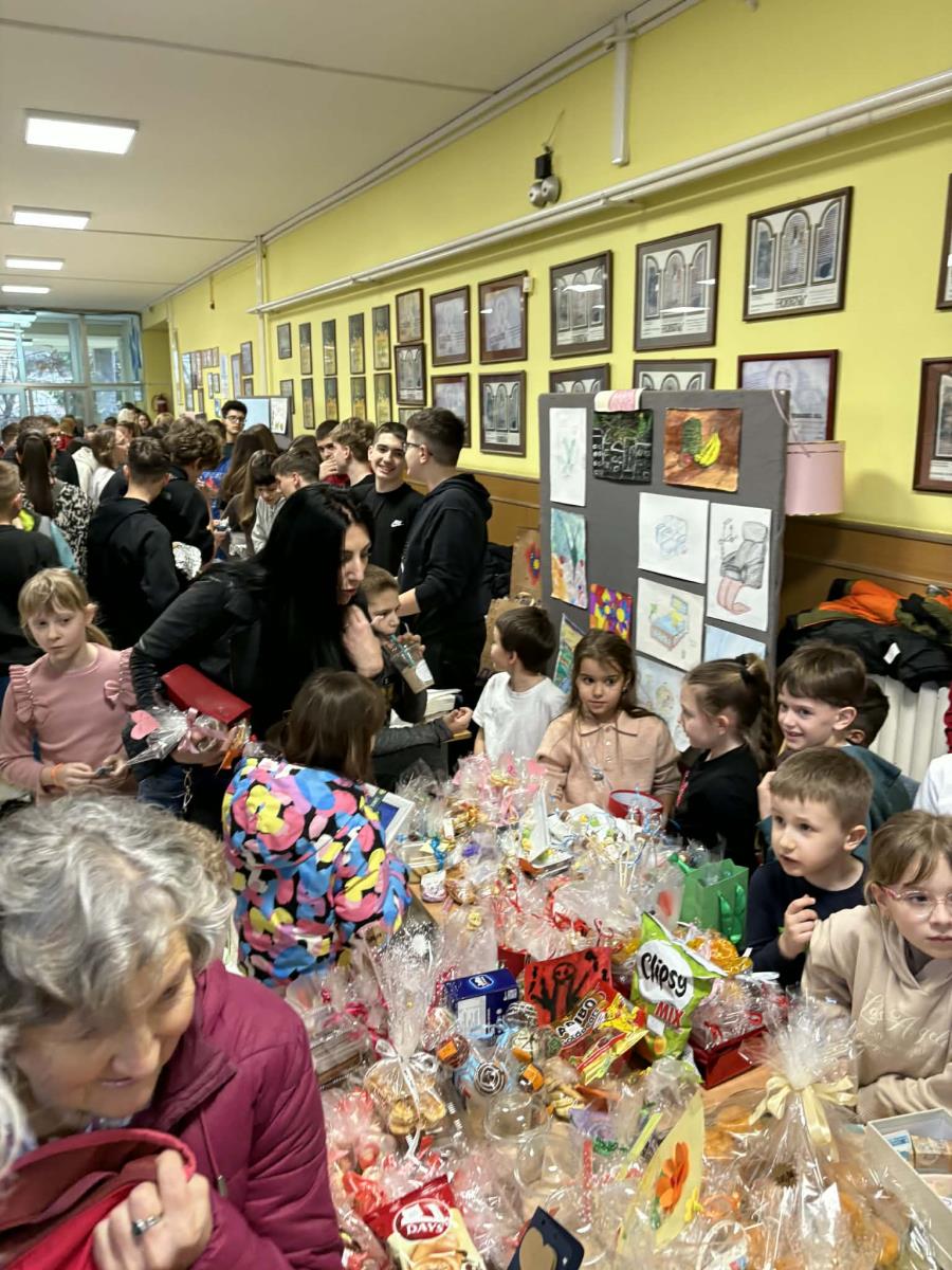 aff0b3b5-5919-4dca-b544-4df169fc7361.jfif