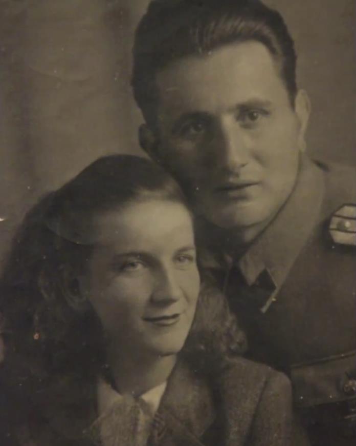 Ljudmila Hačatrjan i jugoslovenski general Radojica Nenezić.png