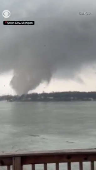 Mičigen tornado (2).png