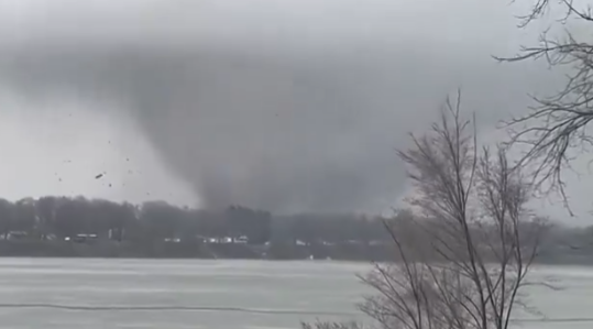 Mičigen tornado (7).png