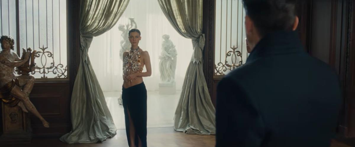 Nikola Pelc u seriji The Beauty