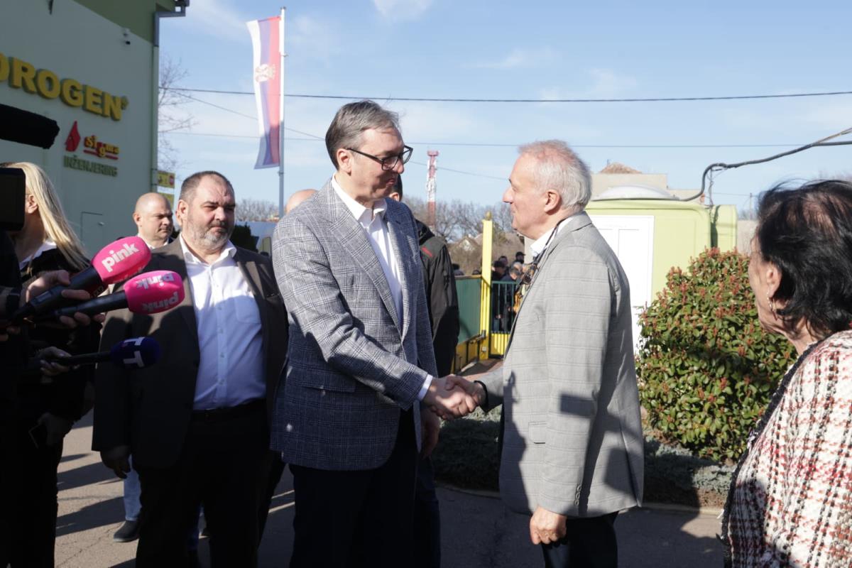 Aleksandar Vučić Crvenka  (9).jpeg