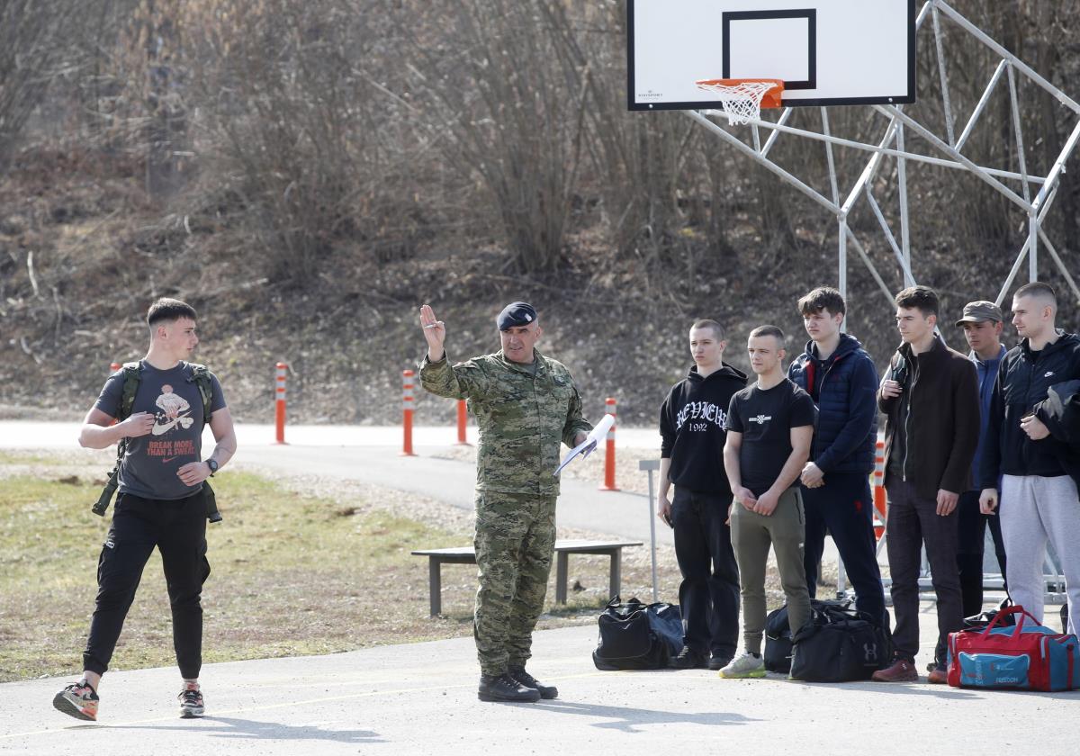 Hrvatska16 EPA Antonio Bat.jpg