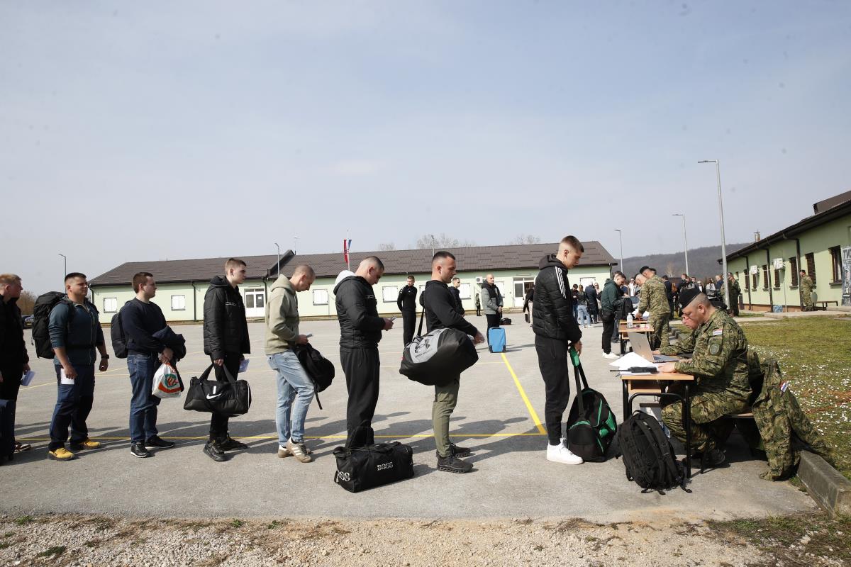 Hrvatska03 EPA Antonio Bat.jpg