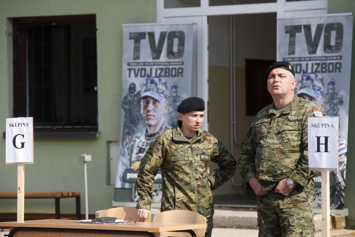 Hrvatska18 EPA Antonio Bat.jpg