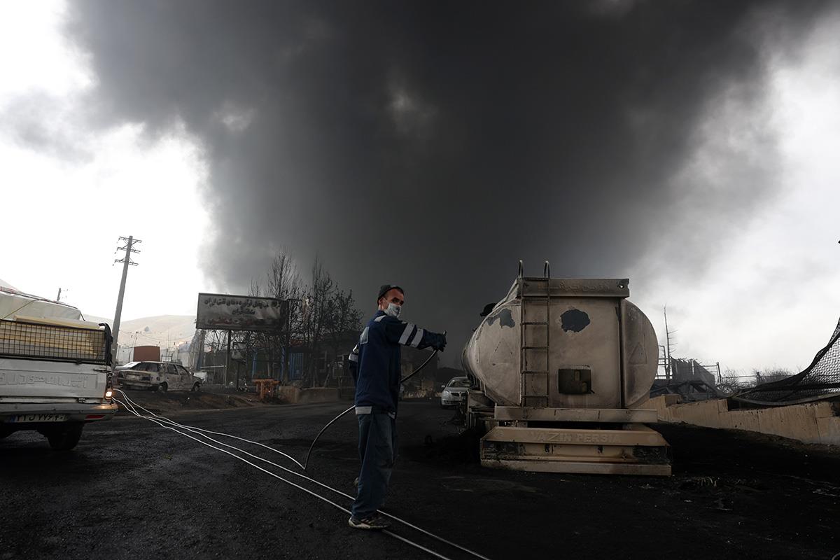 Teheran Iran gusti oblaci dima (8).jpg