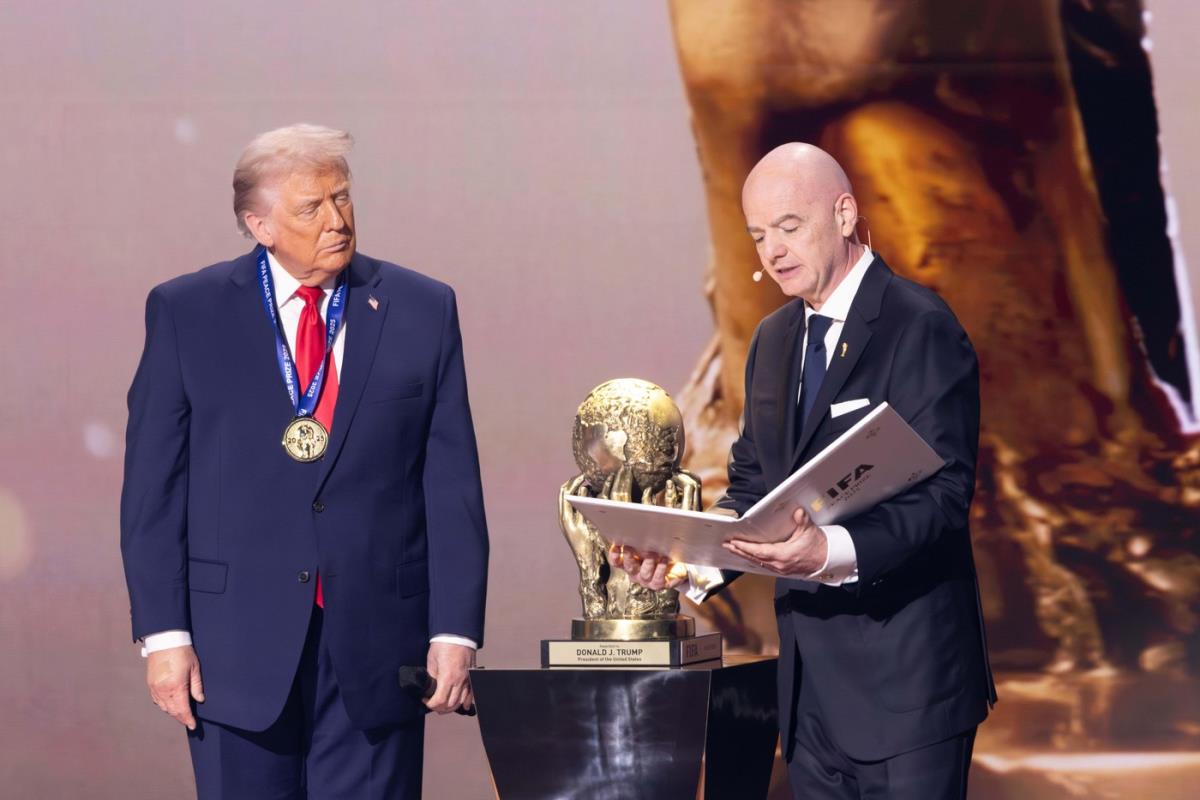 Donald Tramp i Đani Infantino