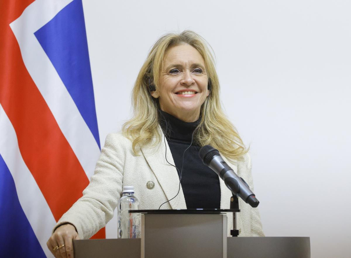 1Torgerdur Katrin Gunardotir02 EPA Sergey Dolzhenko.jpg