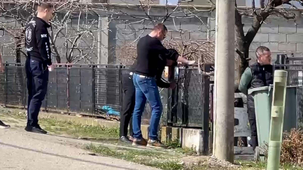 Sahrana  Poginuo brat Darka Lazića  Dragan Lazić Brestać  Darko Lazić (1).jpg