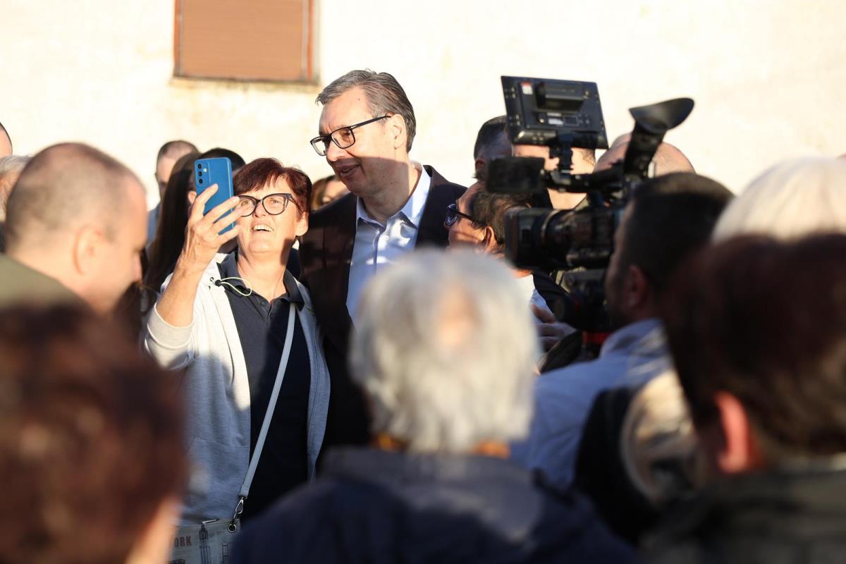 Aleksandar Vučić (3).jpeg