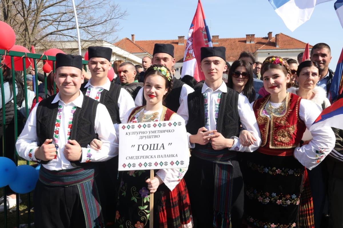 Aleksandar Vučić (2).jpeg