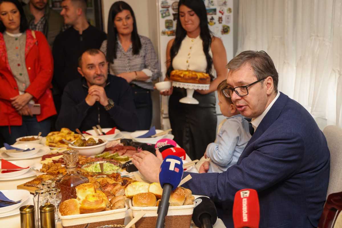 Aleksandar Vučić Bajina Bašta  (9).jpeg