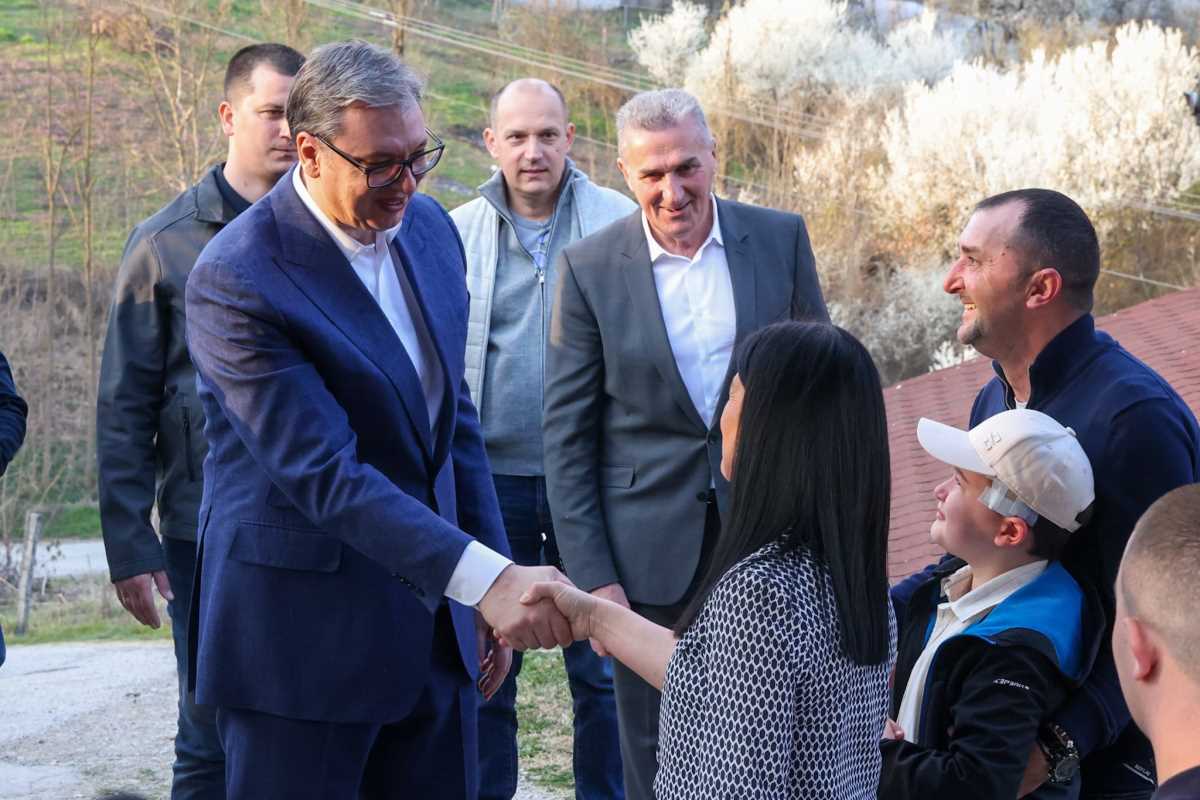 Aleksandar Vučić Bajina Bašta  (15).jpeg