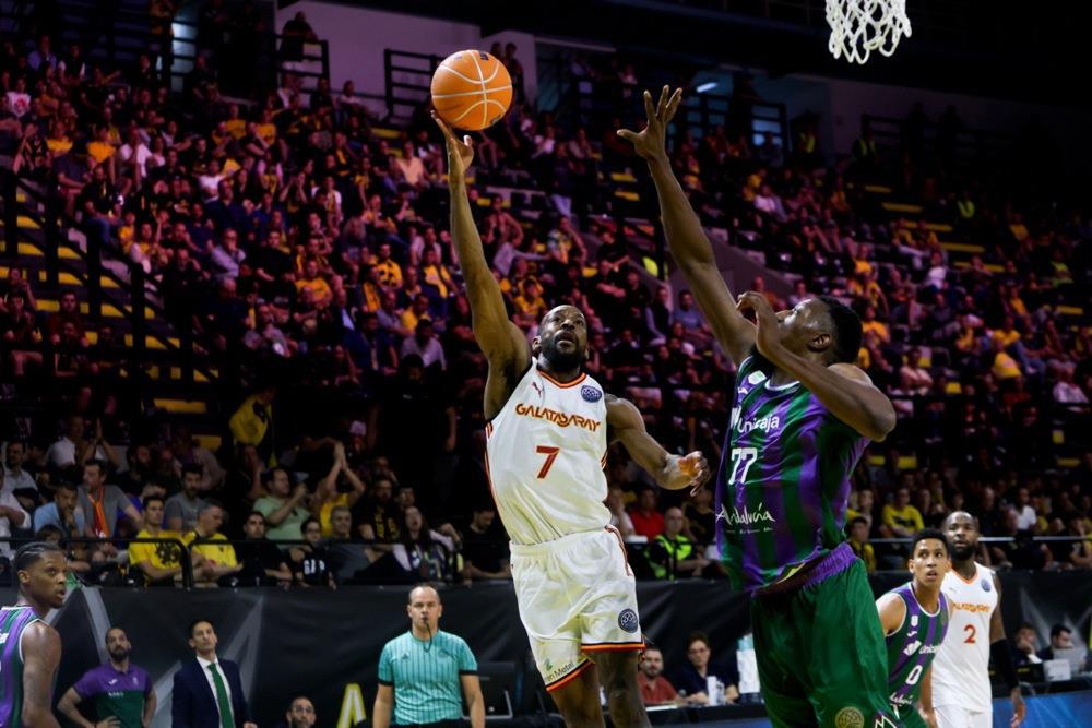 Vil Kamings u dresu Galatasaraja