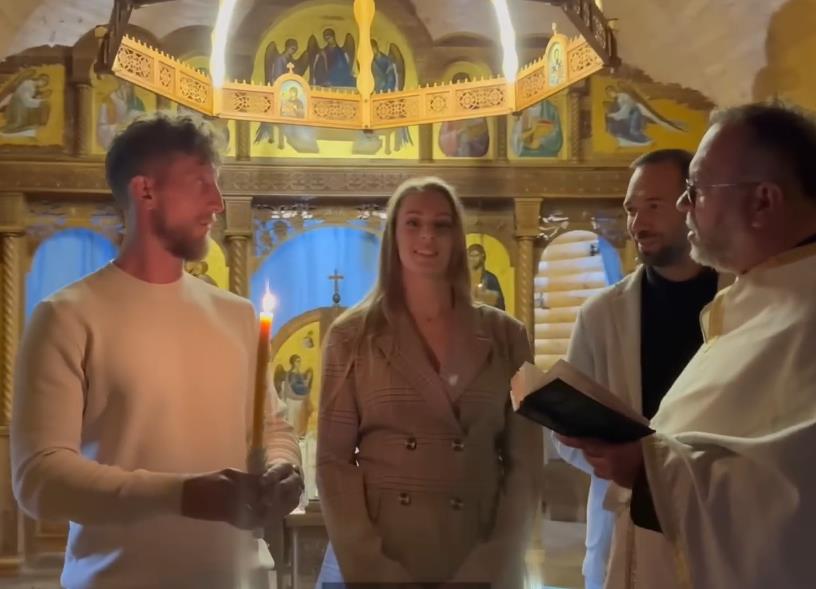 Stefan i Tereza u manastiru u Ripnju nakon Terezinog krštenja i prelaska u pravoslavnu veru (2).PNG