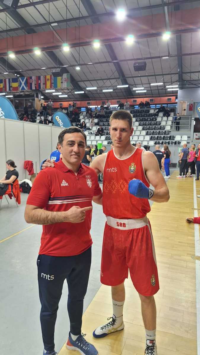 selektor Milan Piperski i Rastko Simic.jpg