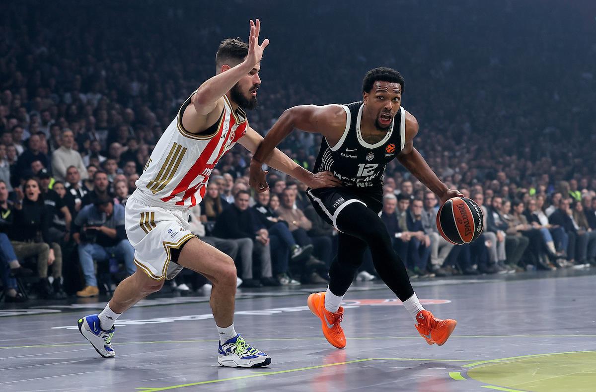 Detalj sa večitog derbija Partizan - Crvena zvezda