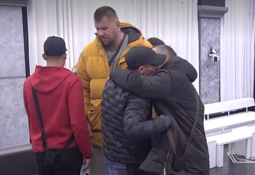 NIJE IMAO ŠANSE PORED NJIH DVE: Cimi izbačen iz Elite 9, bio svestan da su mu minuti u Šimanovcima odbrojani, a onda bacio kosku Kačsvendi