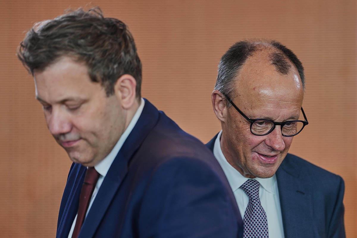 Lars Klingbajl  Fridrih Merc