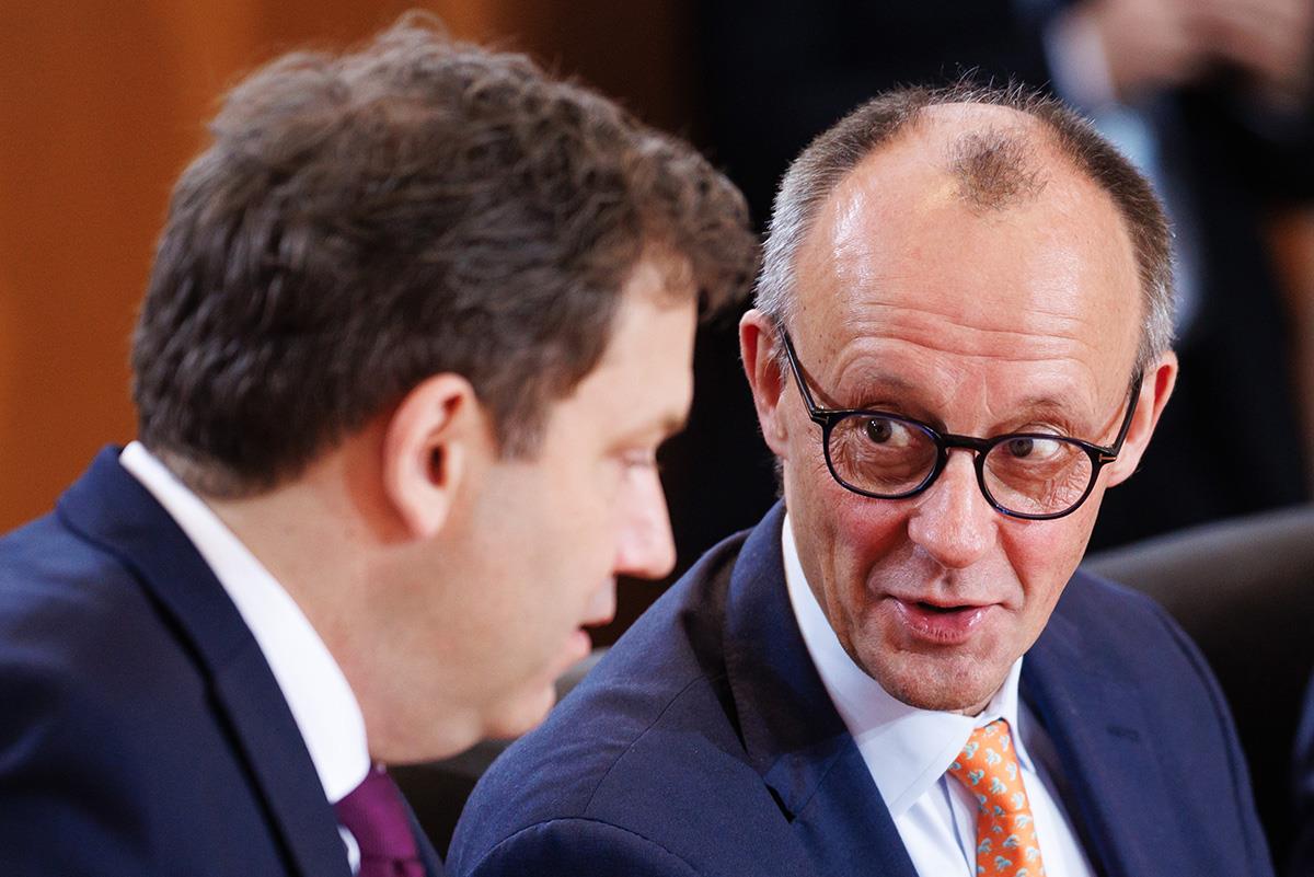 Lars Klingbajl  Fridrih Merc