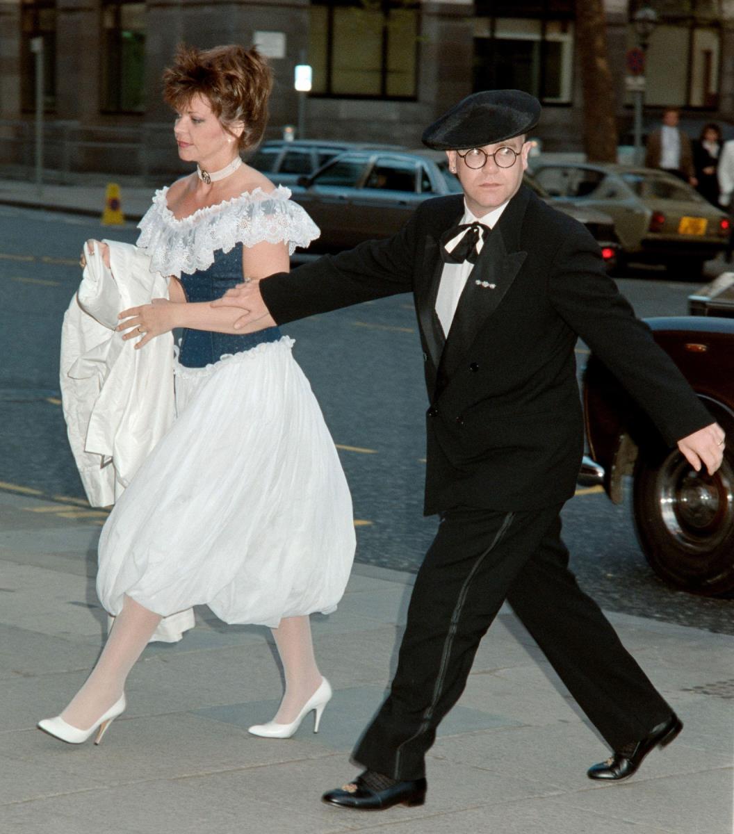 Elton Džon, Renat Blauel