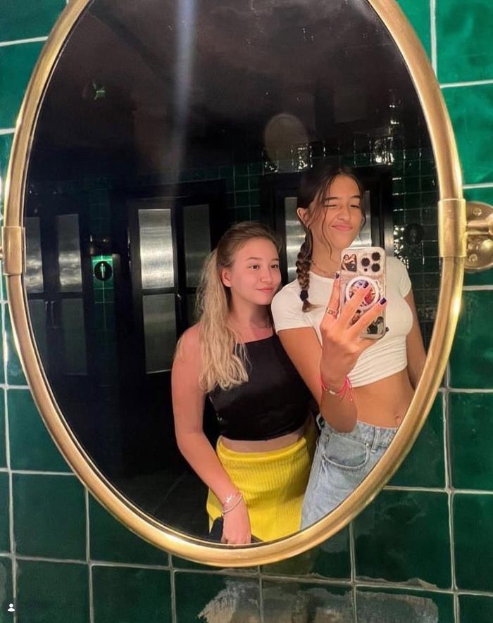 Leoni Kasel, ćerka Monike Beluči i Vensana Kasela