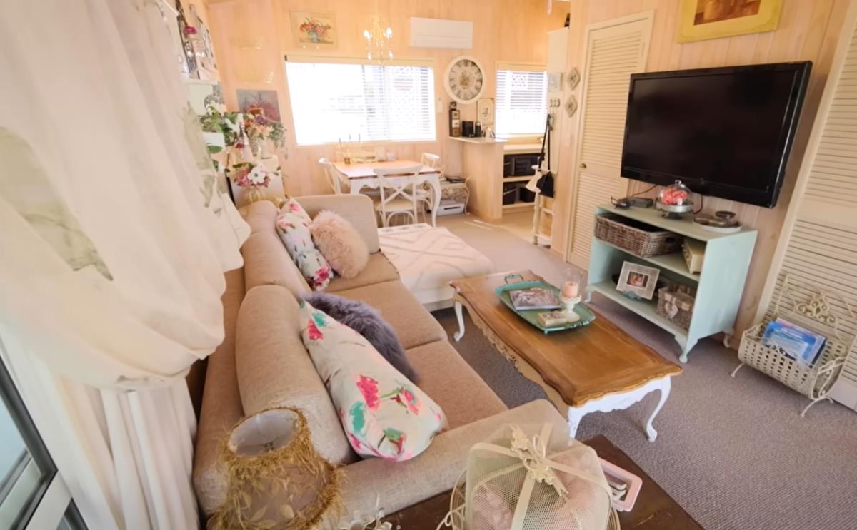 Ana je od oronule garaže napravila kuću iz snova