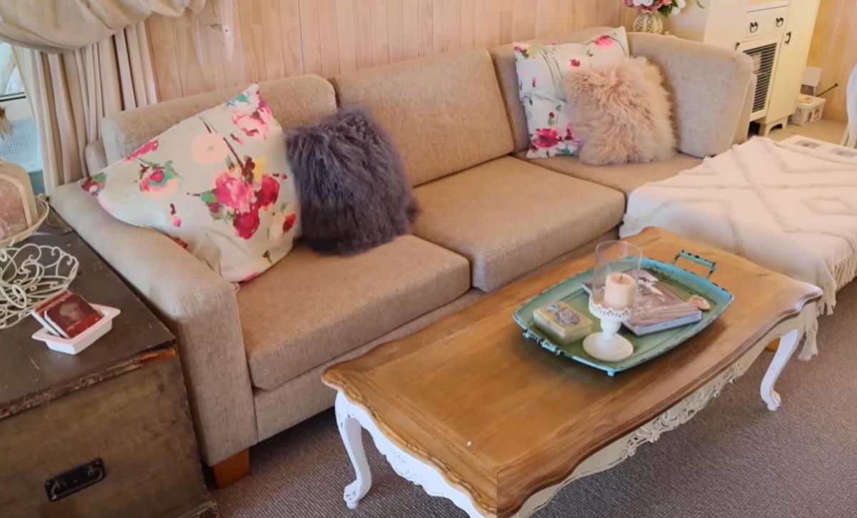 Ana je od oronule garaže napravila kuću iz snova