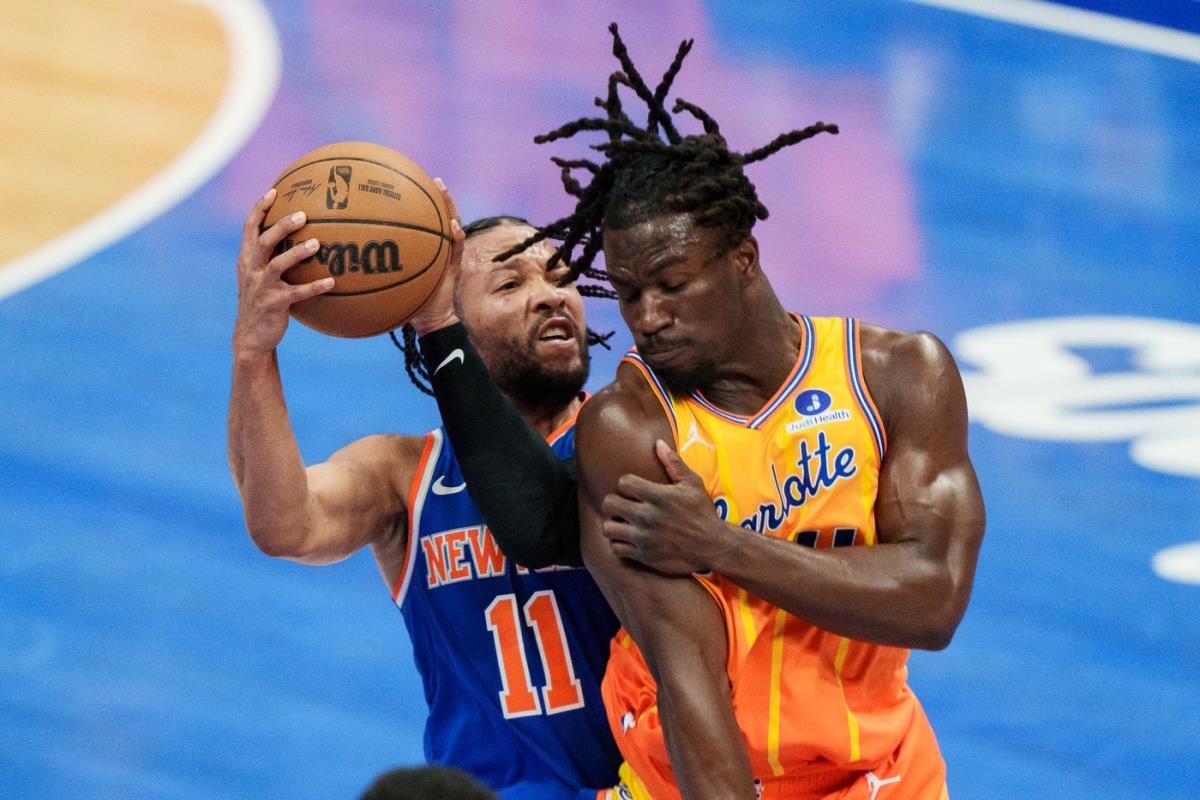 Detalj sa meča Šarlot - Njujork