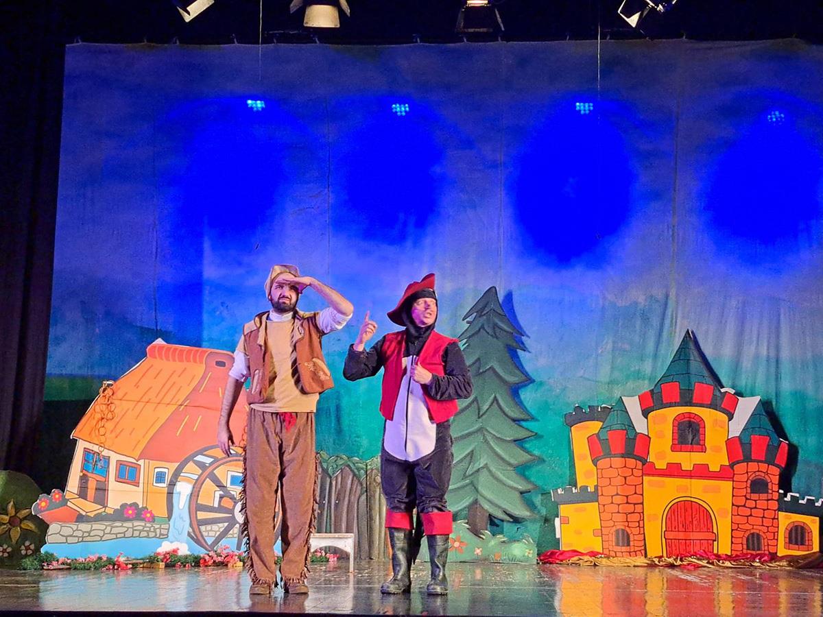 Mačak u čizmama (4).jpg