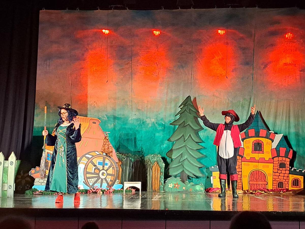 Mačak u čizmama (10).jpg