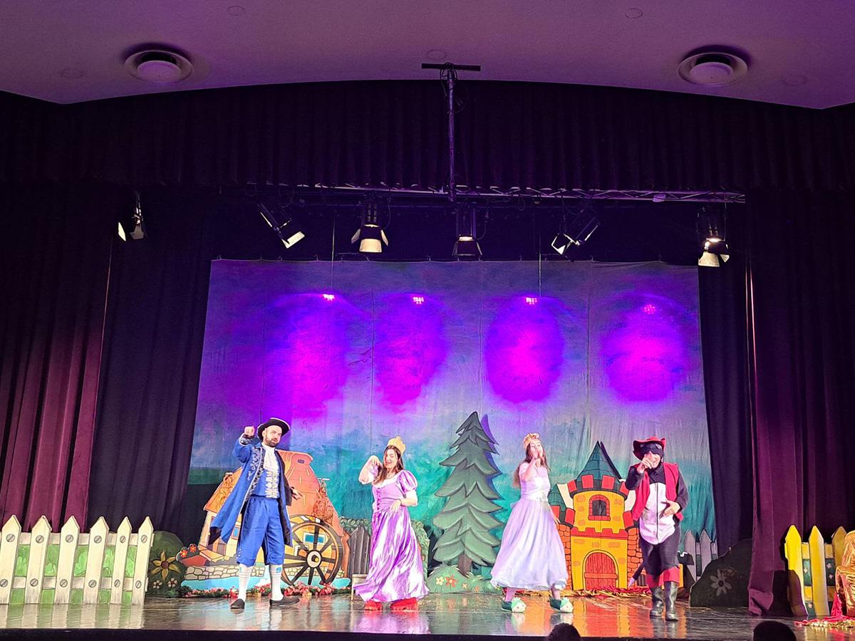 Mačak u čizmama (12).jpg