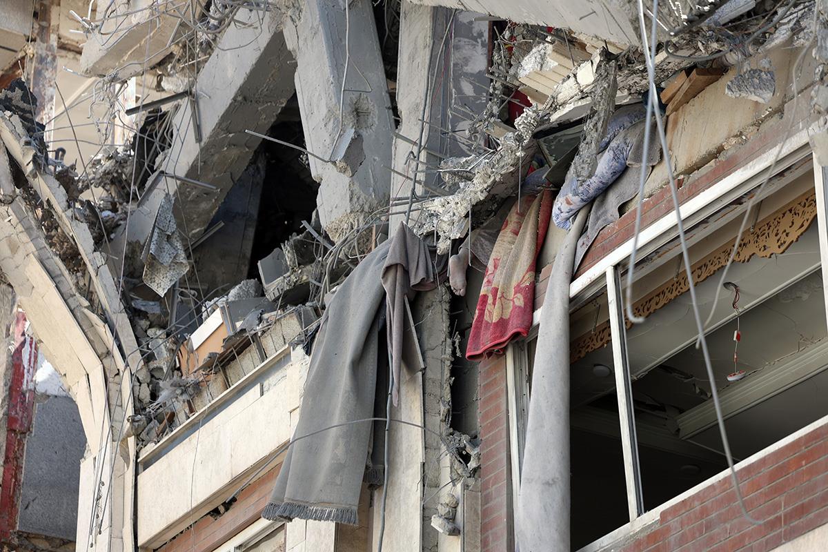 Iran02 EPA Abedin Taherkenareh.jpg