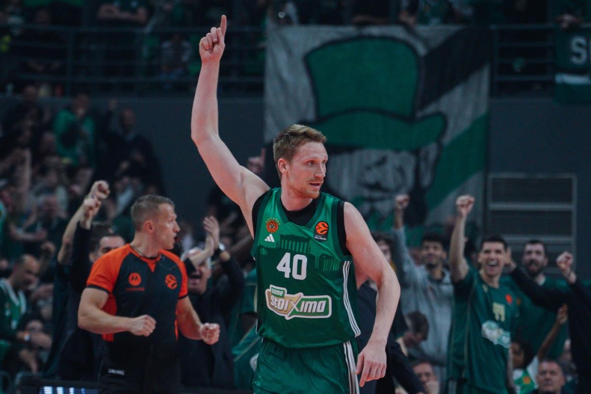 Marijus Grigonis u dresu Panatinaikosa