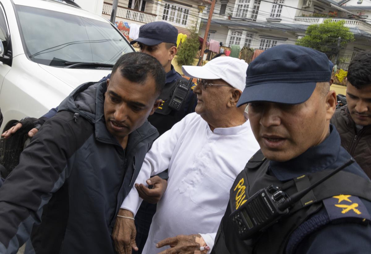 Iran02 EPA Narendra Shrestha.jpg