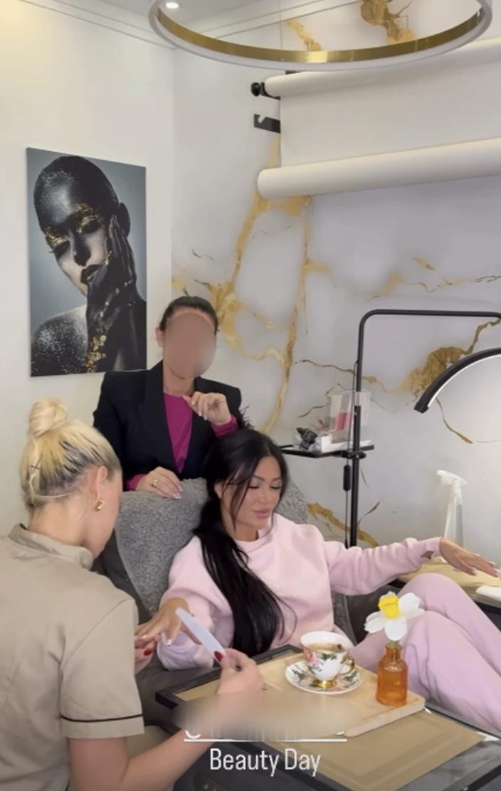 STANIJA ULAZI U ELITU ZA 48H! Evo šta starleta radi i kako se priprema: Dobila tretmna prave kraljice, svi će popadati sa stolice kada je vide