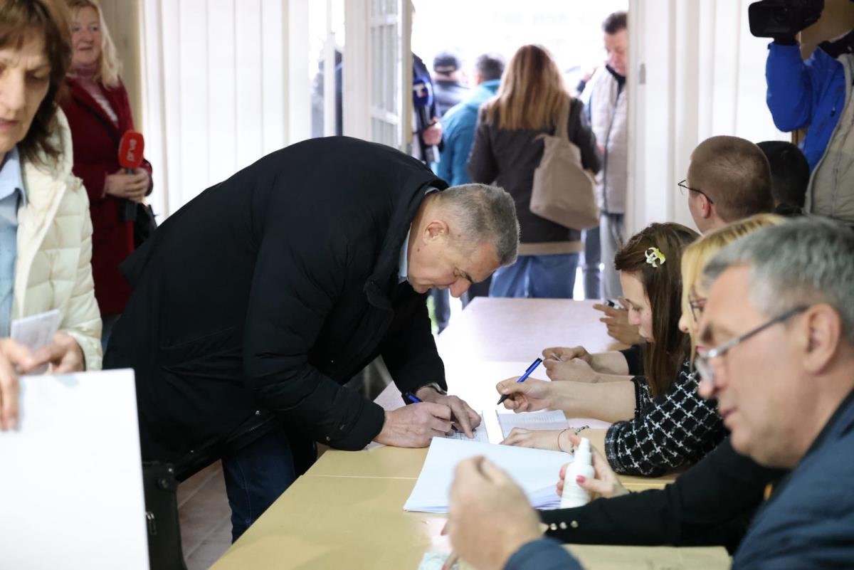 Redovni lokalni izbori Bajina bašta glasanje glasačko mesto lokalni izbori 2026 (9).jpeg