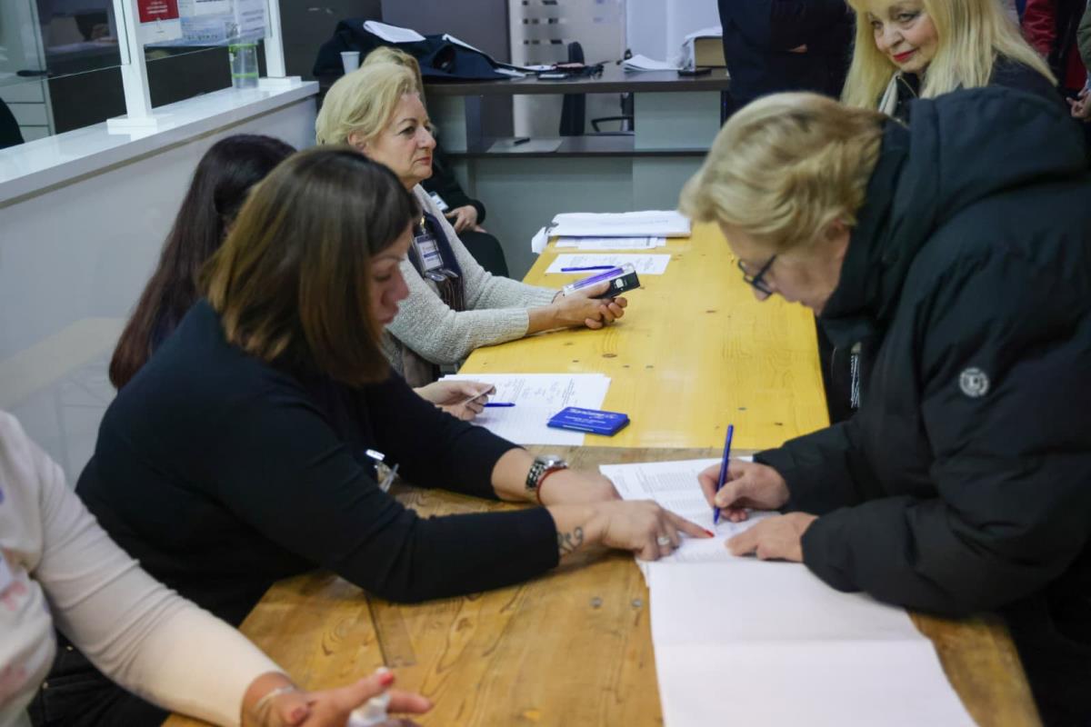 Redovni lokalni izbori Aranđelovac glasanje glasačko mesto lokalni izbori 2026 (15).jpeg