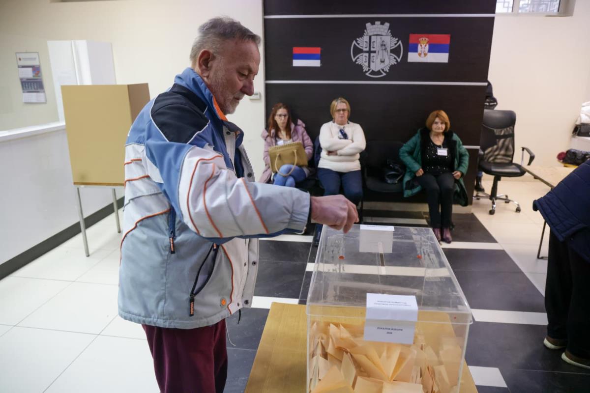 Redovni lokalni izbori Aranđelovac glasanje glasačko mesto lokalni izbori 2026 (9).jpeg