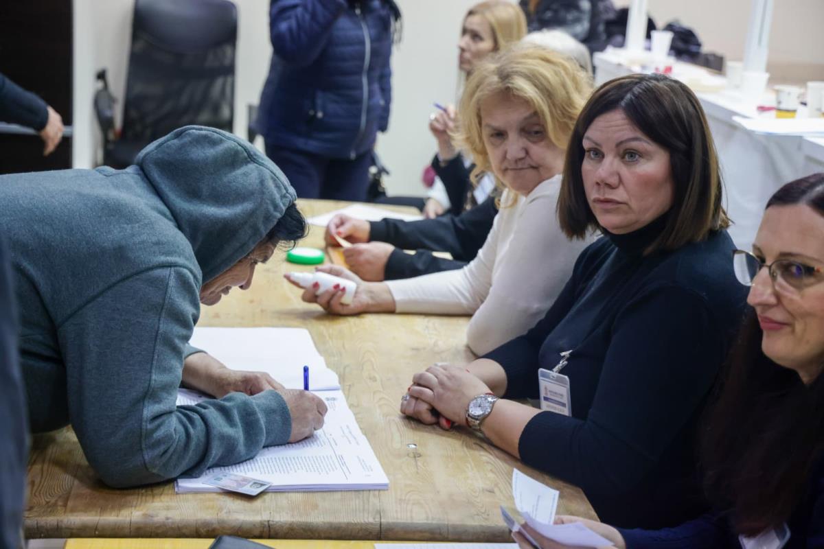 Redovni lokalni izbori Aranđelovac glasanje glasačko mesto lokalni izbori 2026 (2).jpeg