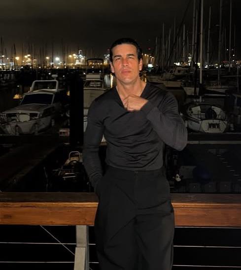 Mario Kasas, španski glumac i zvezda filma Tri metra iznad neba (5).PNG