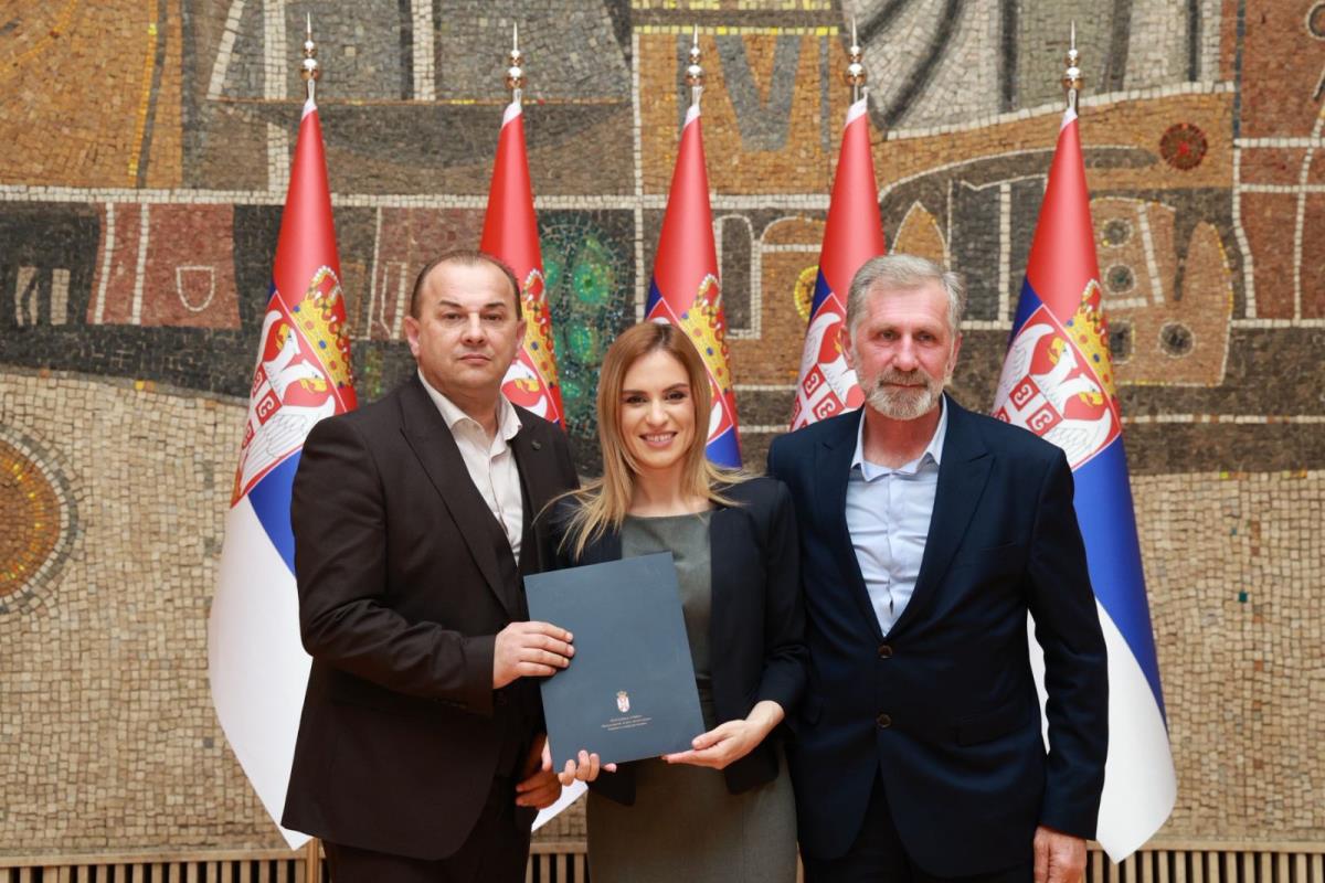 Milica Đurđević Stamenkovski pomoć u kući (5).jpeg