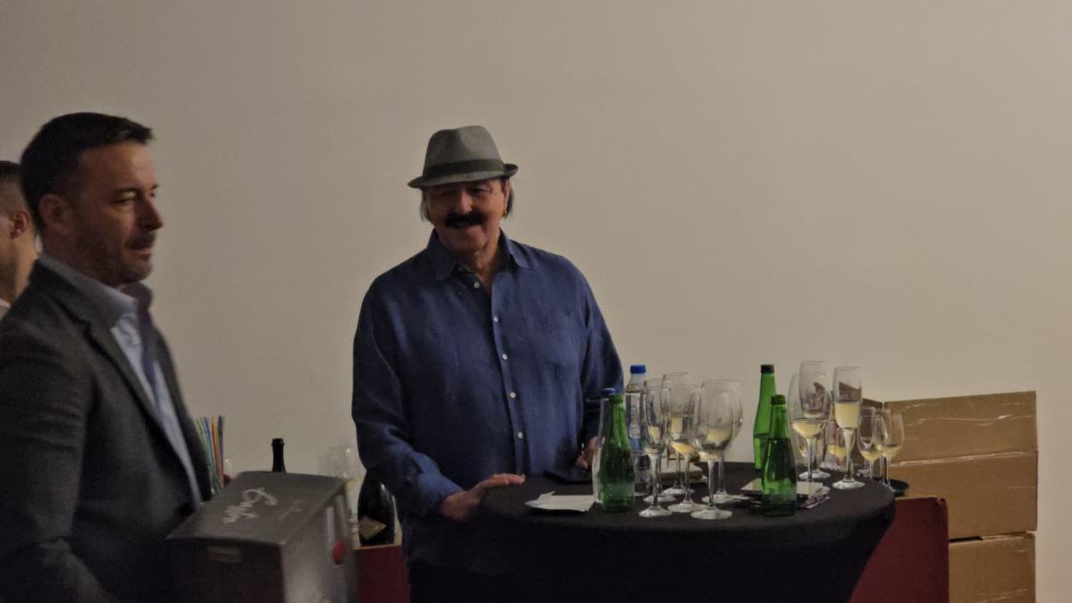 WhatsApp Image 2026-03-31 at 20.00.07.jpeg