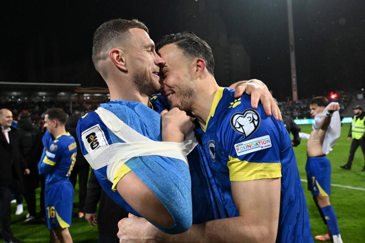 Edin Džeko na meču Bosna i Hercegovina - Italija