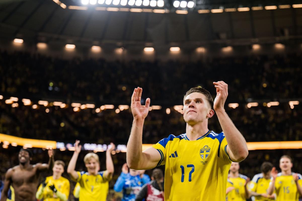 Viktor Đekereš na meču Švedska - Poljska